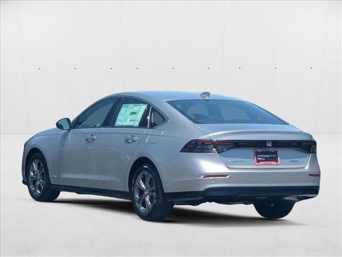 New 2025 Honda Accord EX-L image 9