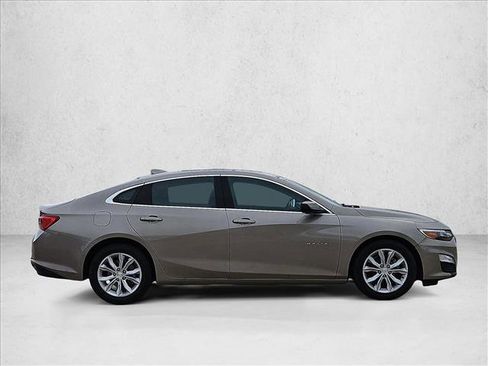 Used 2024 Chevrolet Malibu LT FWD image 10
