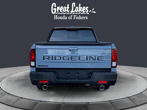 New 2026 Honda Ridgeline Black Edition image 4