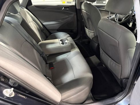 Used 2012 Hyundai Sonata GLS w/ Popular Equipment Pkg FWD image 11