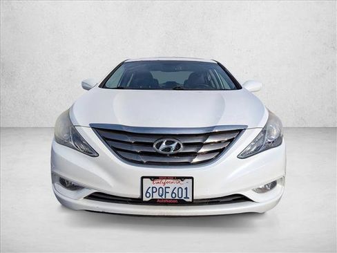 Used 2011 Hyundai Sonata SE w/ Navigation & Sunroof Pkg 4 image 2