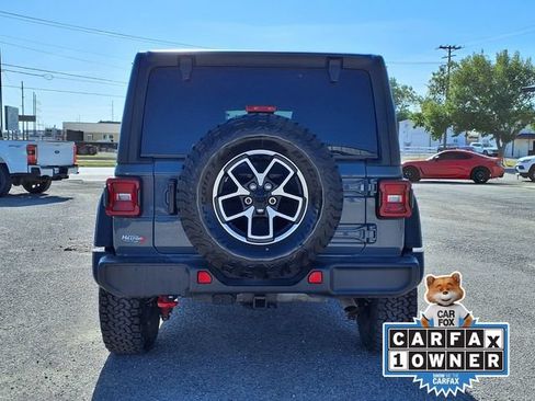 Certified 2025 Jeep Wrangler Unlimited Rubicon w/ Convenience Group AWD/4WD image 20