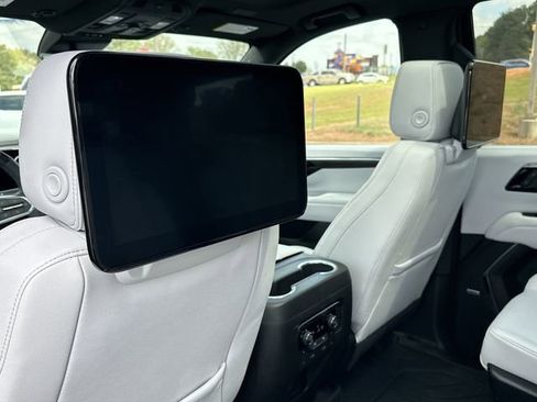 New 2025 Chevrolet Tahoe Premier image 47