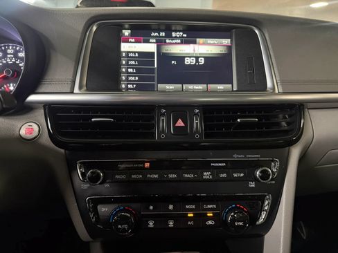 Used 2016 Kia Optima EX w/ Premium Package FWD image 19