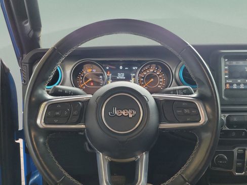 Used 2021 Jeep Wrangler Unlimited Sahara image 14