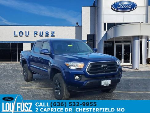 Used 2023 Toyota Tacoma SR5 image 1