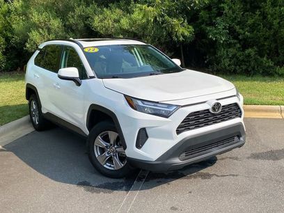 Used 2022 Toyota RAV4 XLE w/ Convenience Package