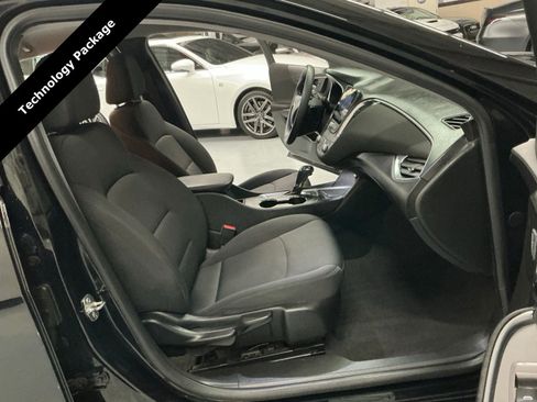 Used 2019 Chevrolet Malibu LT image 27