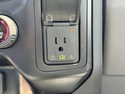 New 2024 Ford F550 4x4 Regular Cab Super Duty image 23