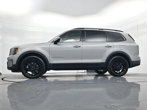 Certified 2023 Kia Telluride SX Prestige X-Line AWD/4WD image 46