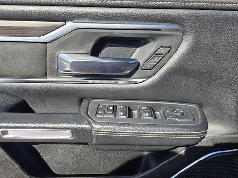 Used 2025 RAM 1500 Laramie AWD/4WD image 18