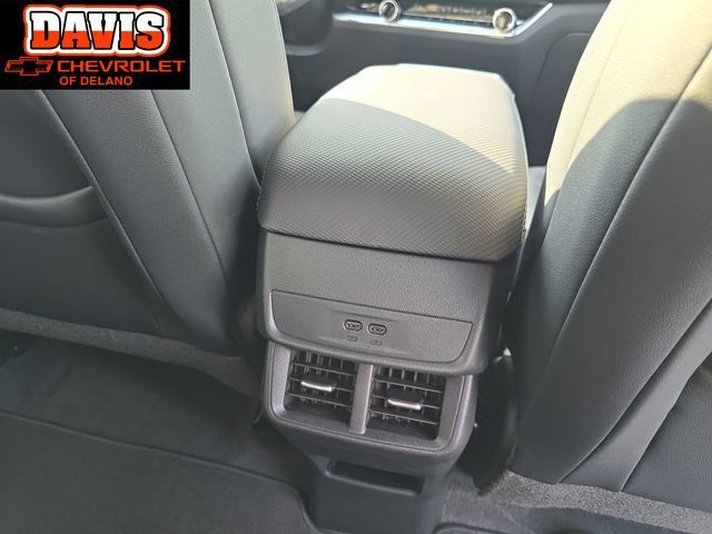 New 2027 Chevrolet Equinox LT w/ Convenience Package II AWD/4WD image 16