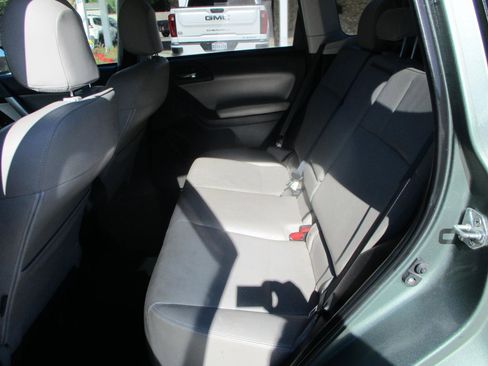 Used 2014 Subaru Forester 2.5i Touring w/ Popular Package #2 AWD/4WD image 13