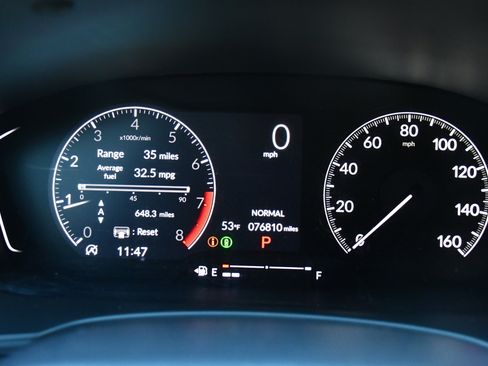 Used 2022 Honda Civic Sport image 11