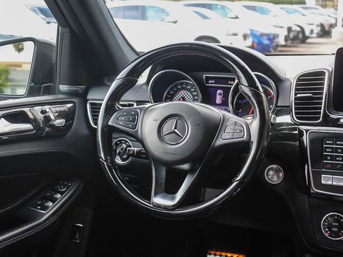 Used 2018 Mercedes-Benz GLE 43 AMG 4MATIC image 14