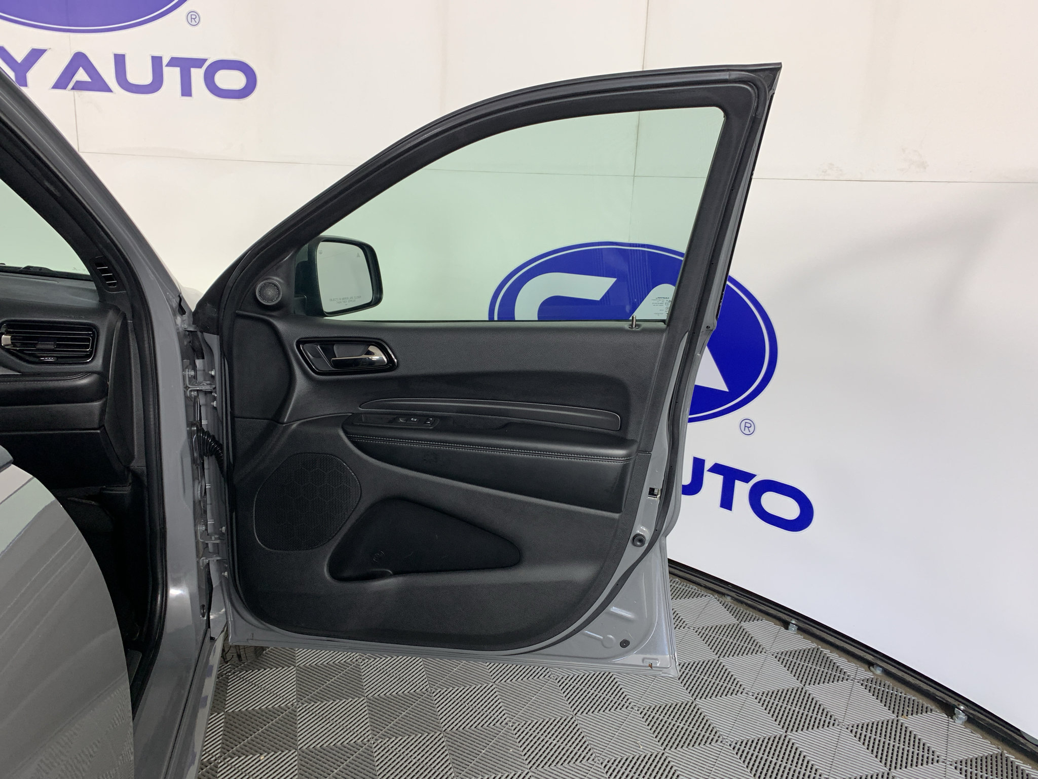 Used 2022 Dodge Durango GT AWD/4WD image 36