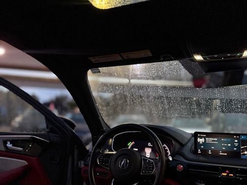 Used 2023 Acura MDX A-Spec image 19