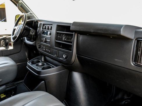 Used 2019 Chevrolet Express 2500 Extended w/ Driver Convenience Package RWD image 13