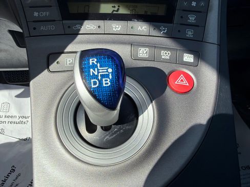 Used 2015 Toyota Prius Two FWD image 14