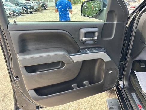 Used 2017 Chevrolet Silverado 1500 LT w/ Midnight Edition AWD/4WD image 24