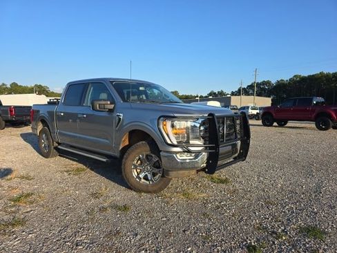 Used 2022 Ford F150 XLT w/ Equipment Group 302A High AWD/4WD image 1