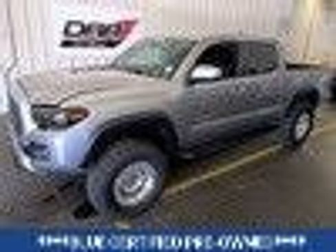 Used 2023 Toyota Tacoma TRD Off-Road AWD/4WD image 2