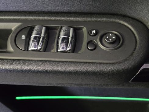 Used 2022 MINI Cooper Countryman S w/ Premium Package image 10