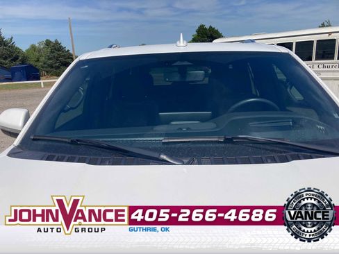 Used 2024 Lincoln Navigator Reserve AWD/4WD image 11