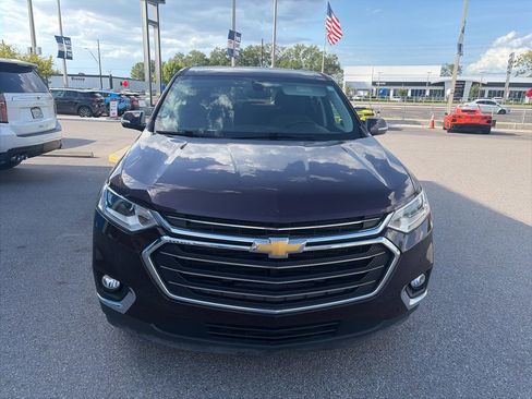 Used 2019 Chevrolet Traverse LT FWD image 3