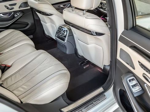 Used 2018 Mercedes-Benz S 560 4MATIC Sedan image 50