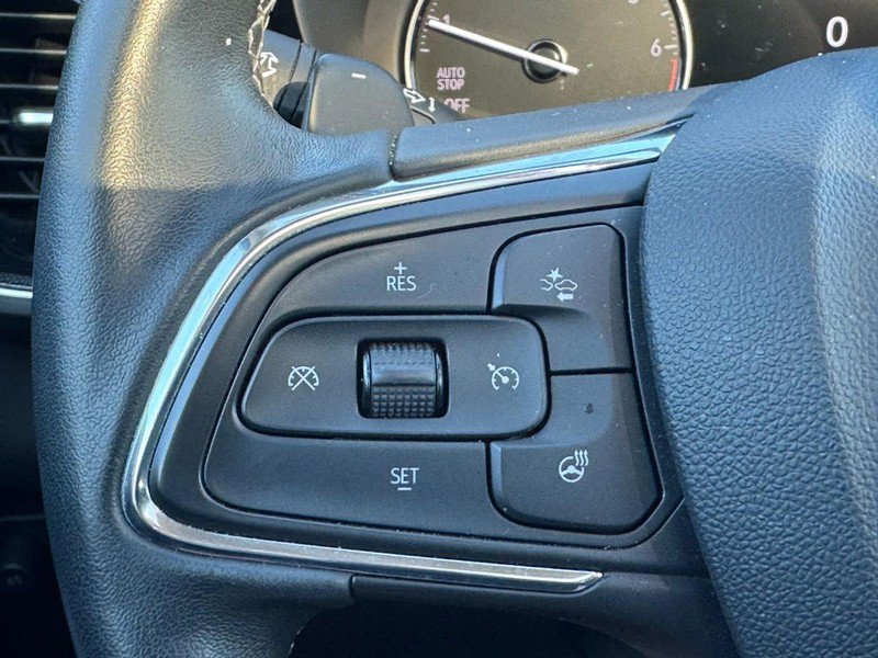Used 2023 Buick Envision Essence w/ Sport Touring Package AWD/4WD image 18