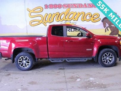 Used 2017 GMC Canyon SLE