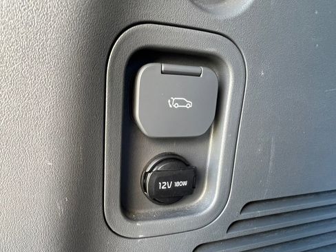 Used 2024 Kia EV9 Light Long Range image 61