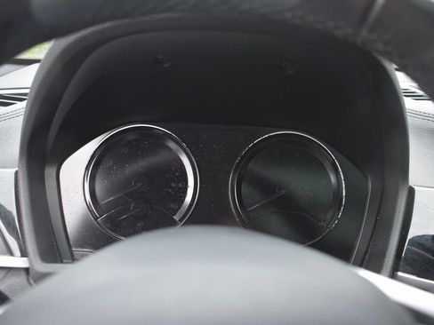 Used 2023 BMW X2 sDrive28i image 17