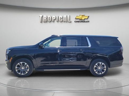 New 2026 Chevrolet Suburban LT w/ Comfort Package RWD image 2