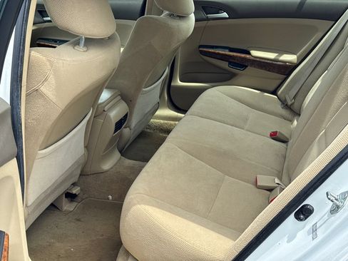 Used 2010 Honda Accord EX image 18