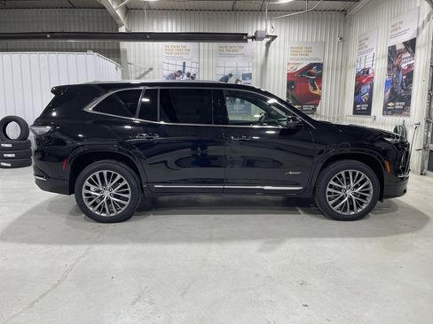 New 2026 Buick Enclave Avenir w/ Super Cruise Package image 9