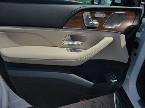 New 2026 Mercedes-Benz GLE 63 AMG S image 20