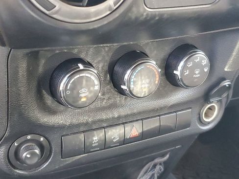 Used 2014 Jeep Wrangler Unlimited Sport w/ Quick Order Package 24S image 23