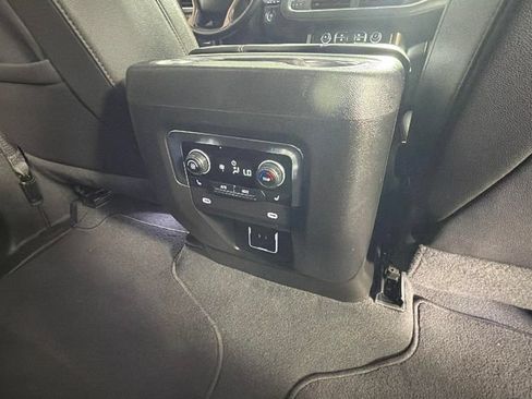 Used 2023 Chevrolet Tahoe High Country AWD/4WD image 31
