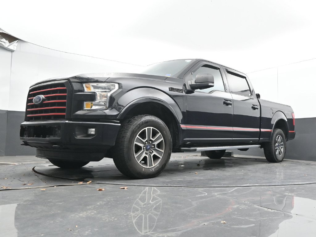 Used 2016 Ford F150 XLT w/ Equipment Group 302A Luxury AWD/4WD image 26