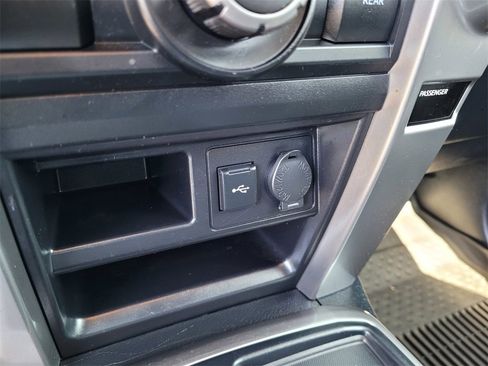 Used 2022 Toyota 4Runner SR5 Premium image 21