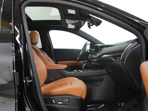 Used 2023 Cadillac XT4 Sport w/ Sun And Sound Package image 10