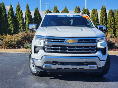 Used 2024 Chevrolet Silverado 1500 LTZ w/ Technology Package image 5