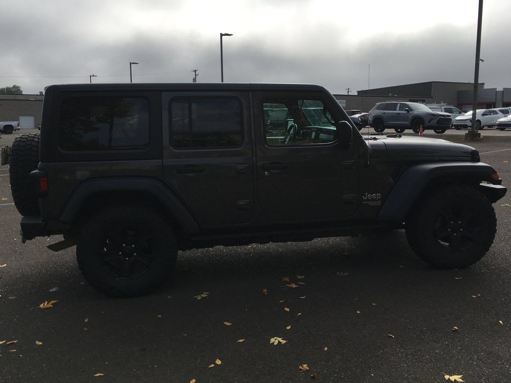 Used 2019 Jeep Wrangler Unlimited Sport S AWD/4WD image 7