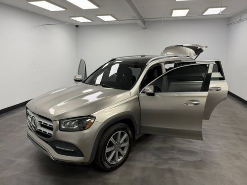 Used 2022 Mercedes-Benz GLS 450 4MATIC image 26