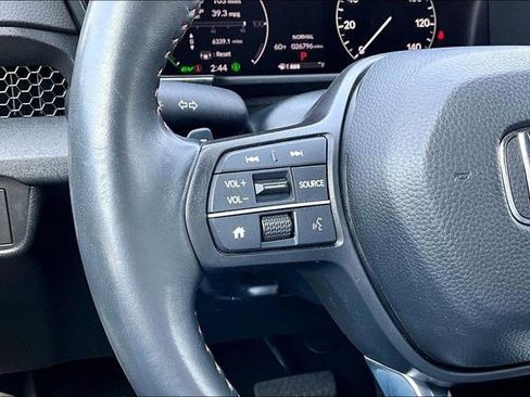 Certified 2023 Honda CR-V Sport image 11