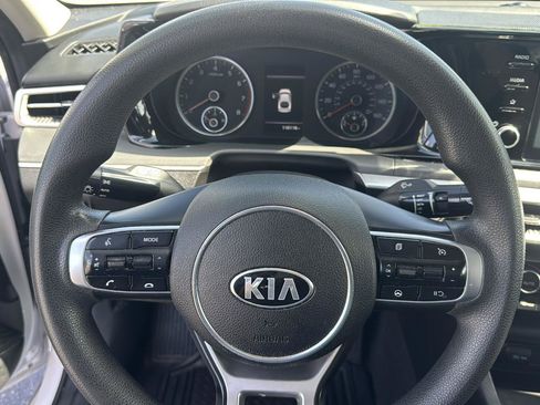 Used 2021 Kia K5 LXS FWD image 13