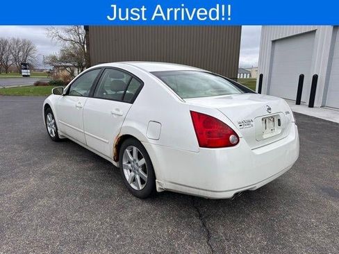 Used 2005 Nissan Maxima 3.5 SL w/ (S03) Driver Preferred Pkg image 4