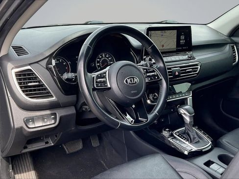 Used 2021 Kia Seltos SX image 14